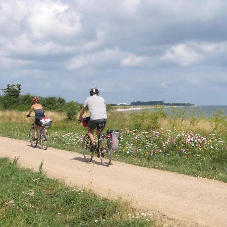 Direkt-Am-Suedstrand Burgtiefe auf Fehmarn المظهر الخارجي الصورة